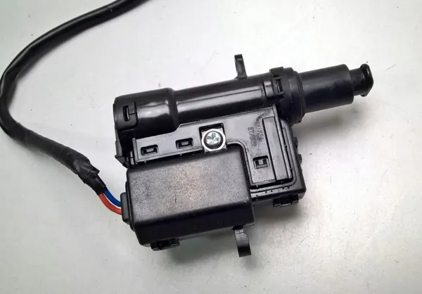 OEM 81560-G7001 Kia Actuateur de Trappe de Charge image 4
