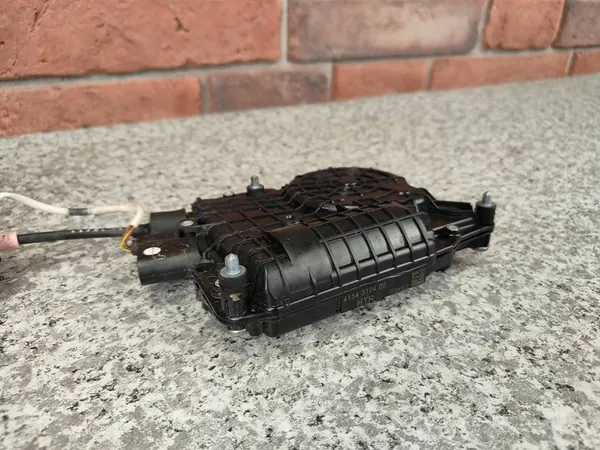 BMW F10 F11 Hintere Rechte Türschloss Soft Close 7154516 image 3