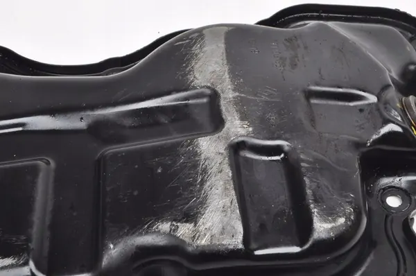 Nissan Micra K14 Dacia Sandero 1.0 Oljetunna 111116195R image 6