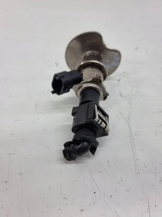 OEM 05L131113AD AdBlue-suutin Audi Q5 SQ5:lle image 6