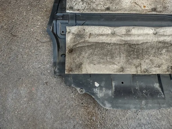 Engine Cover 6R0825235E Fabia II Polo 6R Ibiza 6J A1 8X image 9