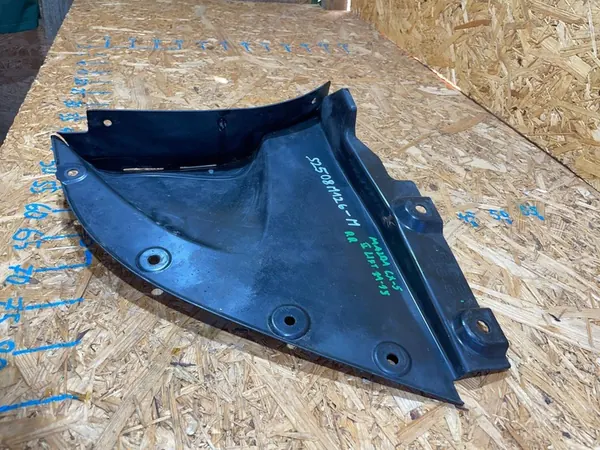 Mazda CX-5 II 2 KF Lift Främre Höger Skärm image 7