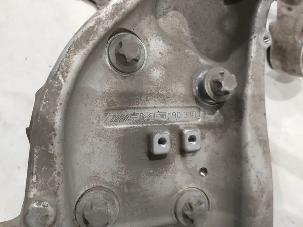 Chariot Boîte Mercedes GT R W190 OEM A1906204900 image 10