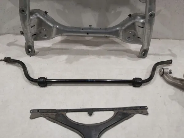 Chariot Boîte Mercedes GT R W190 OEM A1906204900 image 4