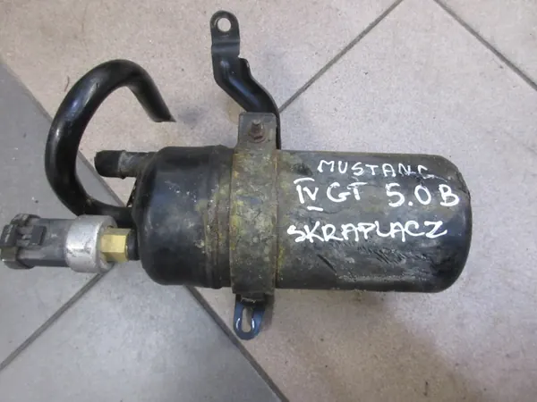 Condenseur AC Ford OE OEM SKRAPLACZ pour Mustang 93-99 image 2