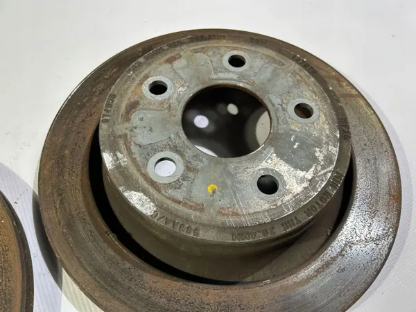 OEM 50383361 Bakre bromsskivor för Dodge RAM 1500 image 4