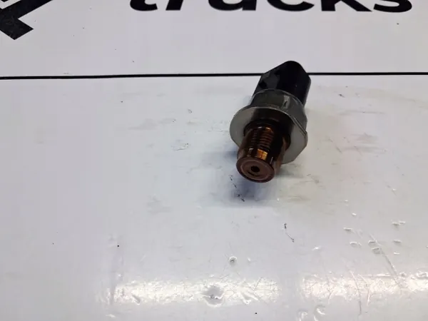 Bränsletrycksensor OEM 45PP9 1A 2502023147 image 3