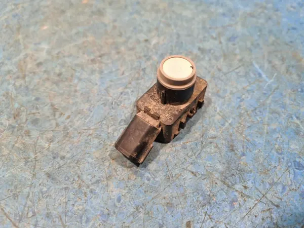Toyota Corolla E21 PDC-anturi OEM 89341-33220 image 3