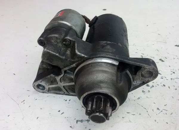 Motor de arranque Volkswagen Polo image 2