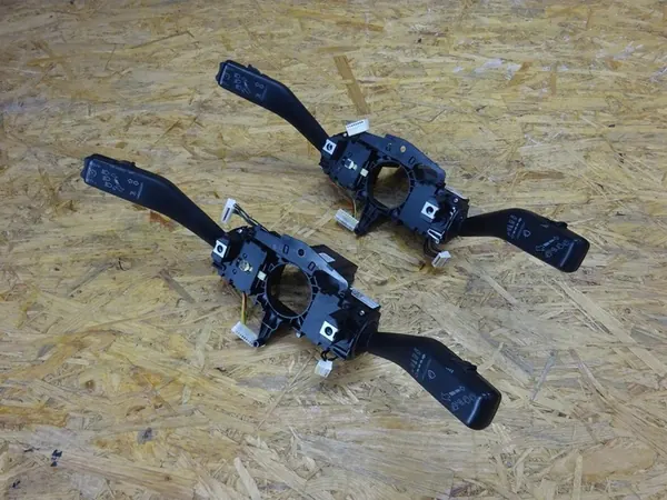 VW GOLF VI Kombischalter 5K0953507BC image 7