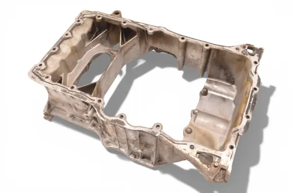 Kia Sorento Oljepanna OEM 215102F101 - Begagnad image 3