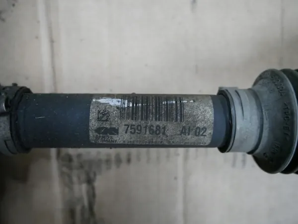 Arbre de Transmission Avant Gauche BMW E84 X1 OEM 7591681 image 4