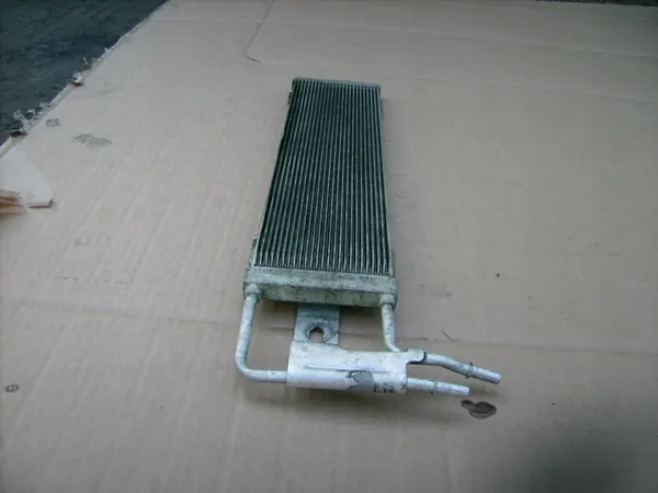 Refrigerador combustible OEM 1K0201898 para VW Caddy 3 (2003-2020) image 4
