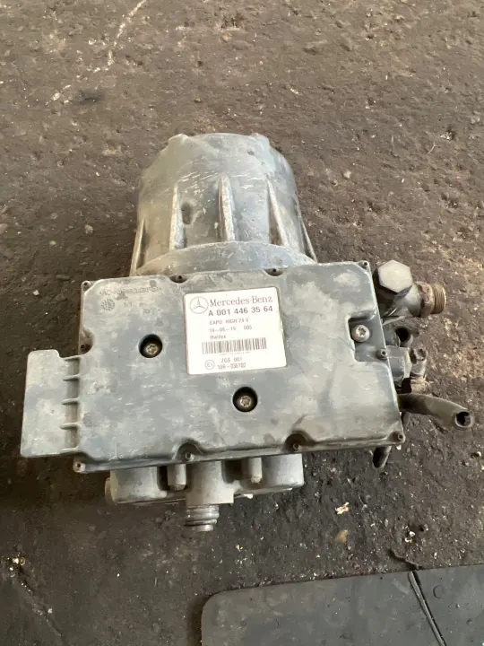 Válvula secadora Mercedes Atego Actros Antos OEM A0014463564 image 2