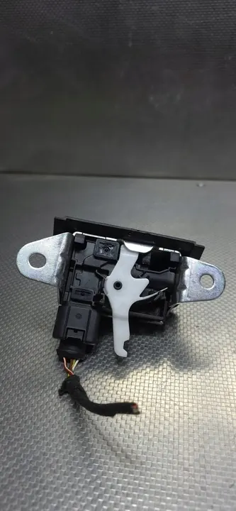 Bagagelås AUDI A1 SPORTBACK 2G6827505B image 2