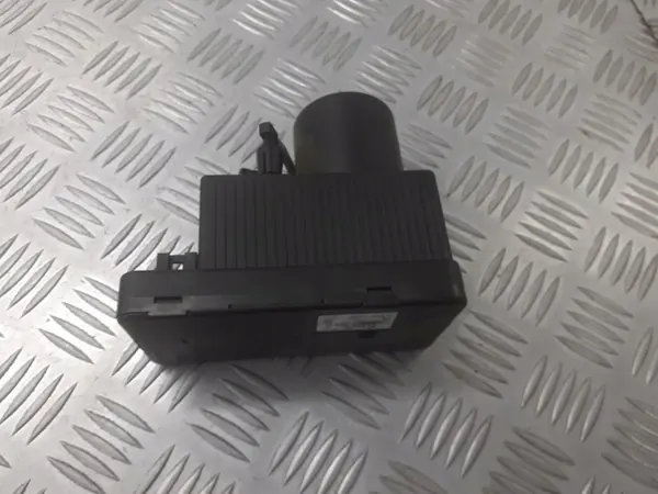 Bomba de cierre central OEM 2038000048 para Mercedes W203 image 3