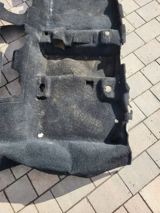 Alfombrilla Renault Kadjar OEM 749024822R - Usada image 5