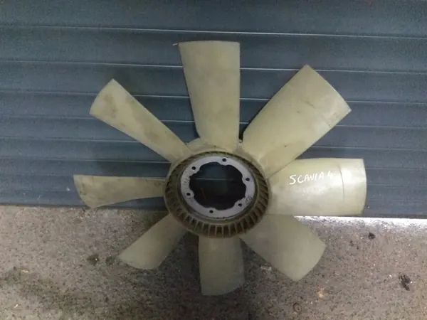 Ventilador Scania OEM 4 94 114 124 - Estado Usado image 2