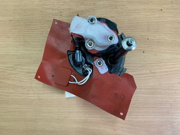 Pompe réservoir AdBlue OEM 237G00256R pour Renault image 3