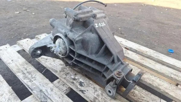 Mercedes W163 2.7 CDI taka-akselin diff OEM 4460310012 image 6