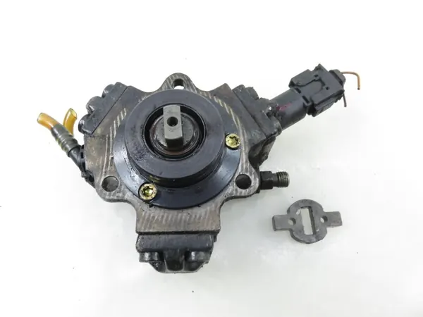 Mercedes Vito 638 CDI 2.2 inspuitpomp OEM 6110700601 image 9