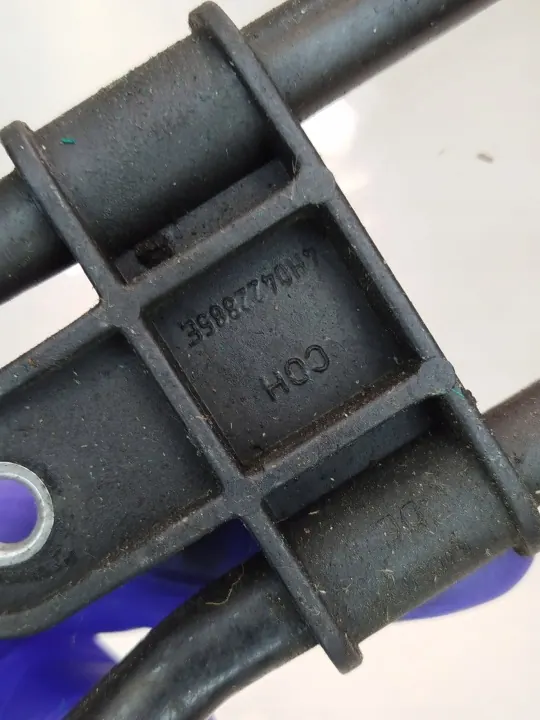 Refroidisseur direction Audi A8 D4 OEM 4H0422885E image 3