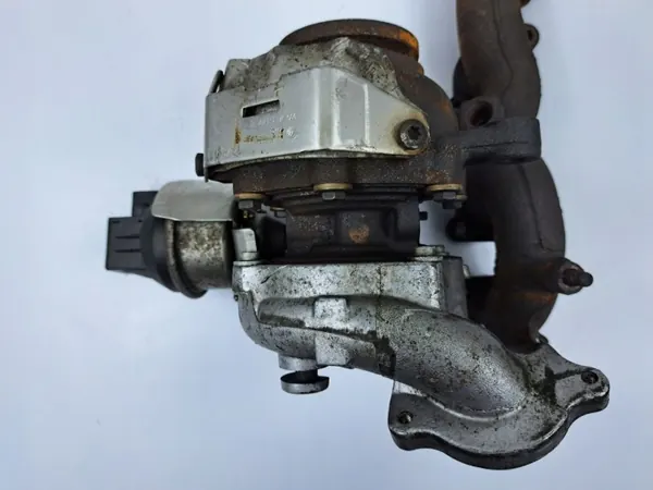Turbocompressor OEM 03L253016F para VW 2.0 TDI image 5