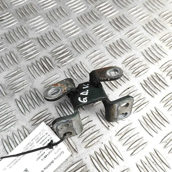 Toyota Land Cruiser (J120) 2005 Oikea takaluukun saranat image 3