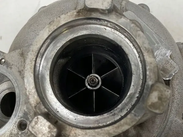 Turbocompresor 06K145722P VW Scirocco 2014-2017 image 5