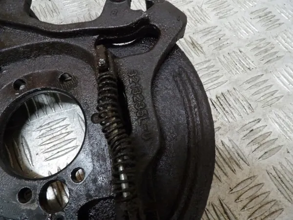 Jeep ZJ Bouclier d'ancrage arrière gauche & droit OEM image 5