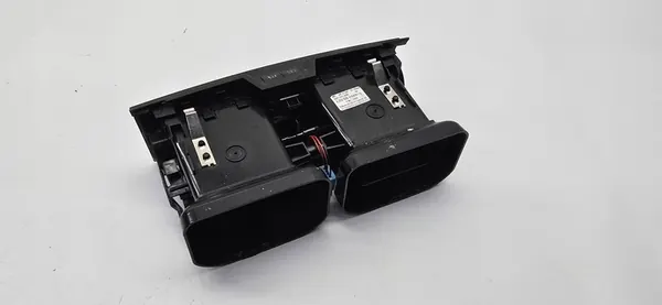 Mercedes-Benz C W204 2009 Dashboard Vent image 4