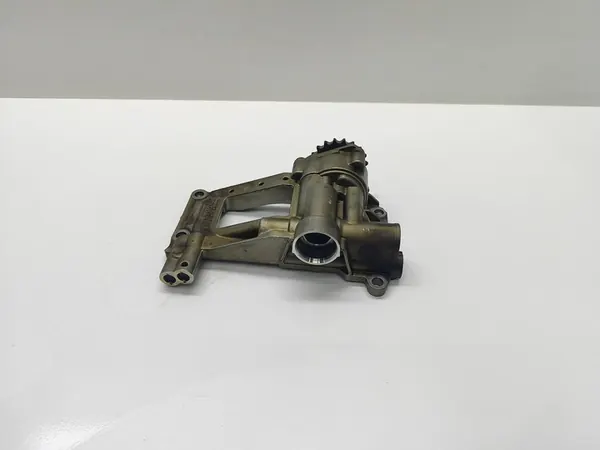 OLJEPUMP BMW E60 3.0 D 7792945 image 7