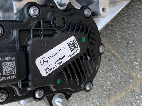 Mercedes Versnellingsbak Diff OEM A1672801700 Gebruikt image 6
