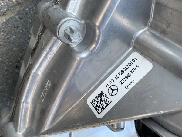 Mercedes Versnellingsbak Diff OEM A1672801700 Gebruikt image 9