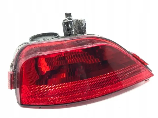 Luz de parachoques trasera derecha OEM LORK-1627-132796 image 2