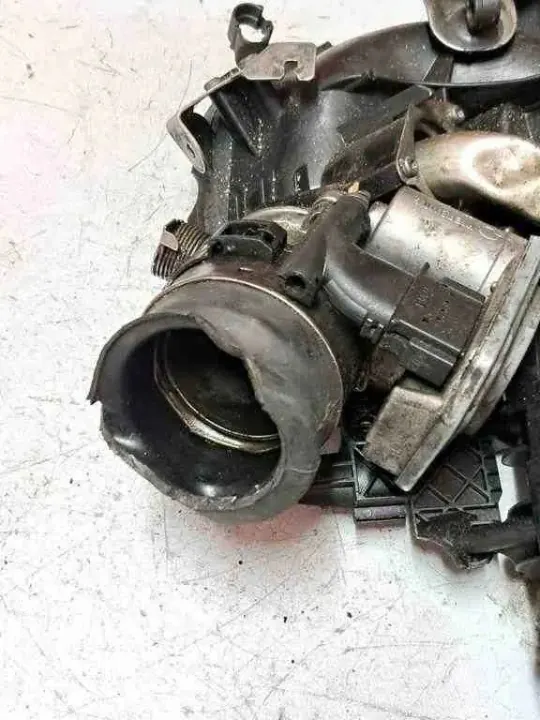 Imusarja BMW 3 E90 OEM 7810178 2.0L Diesel image 3