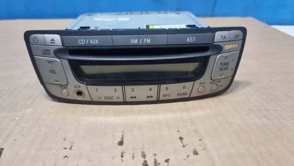 ACP36865 OEM CD-radio voor Peugeot 107, Citroen C1, Toyota Aygo image 2