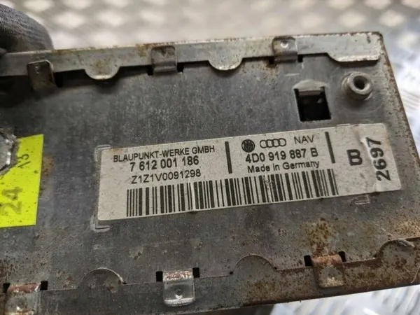 Lector de navegación OEM 4D0919887B para VW Passat B5 image 5