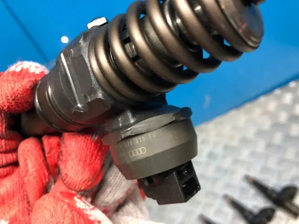 Injetor de bomba SKODA SUPERB I 1.9 TDI 038130079FX image 4