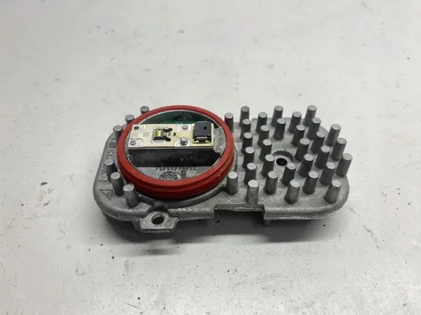 BMW X5 F15 Koplamp OEM 1305715084 image 4