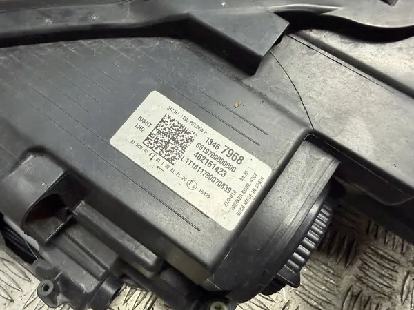 Oikea ajovalo Opel Crossland image 5