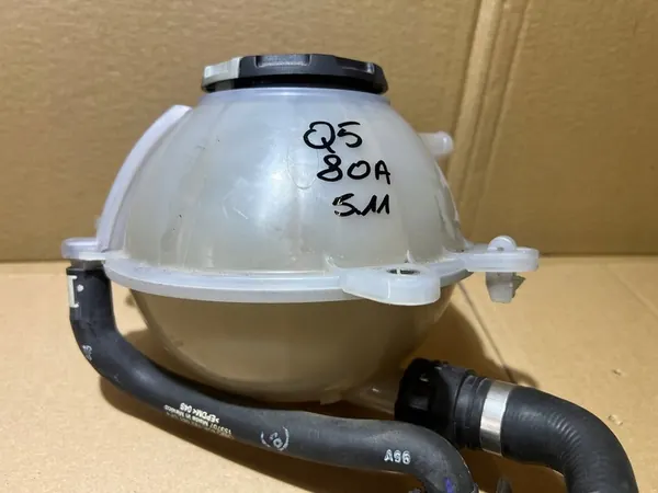 Tanque de expansão de refrigerante AUDI Q5 80A image 2