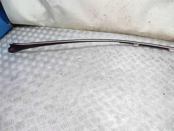 Mercedes W213 takräcke vänster OEM 116/133 image 5