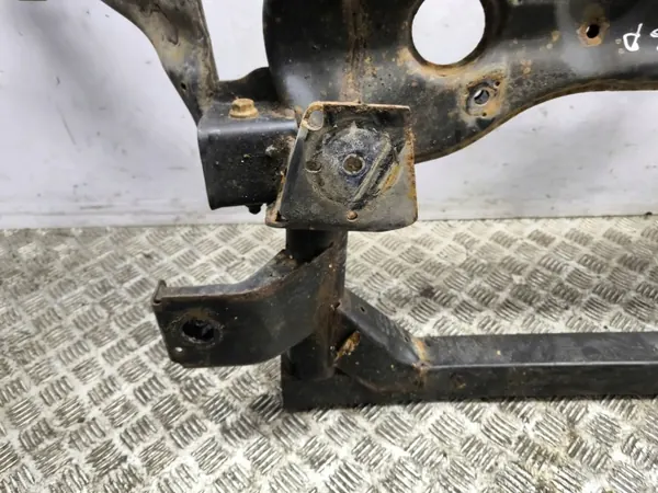 Estrutura Auxiliar Dianteira Mercedes-Benz OEM AMD119606 image 6