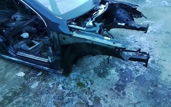 VW Passat CC Fram Höger Sill OEM LC9X - Begagnad image 3