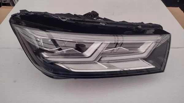 AUDI Q5 Faro Delantero Derecho Full LED 80A941774G image 2