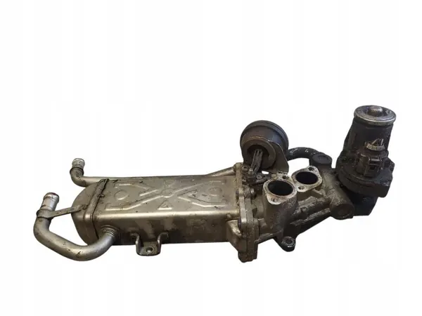 2010 Seat Ibiza IV EGR-Jäähdytin 03L131512BH image 2