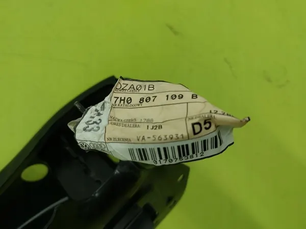 Etupuskuri VW Transporter T5 2003-2009 image 5