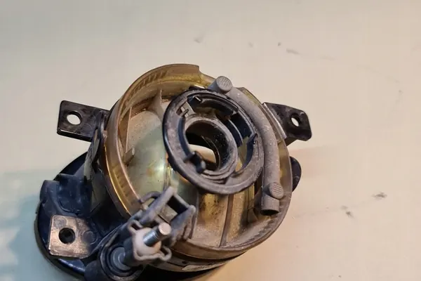 Farol dianteiro direito VW TRANSPORTER V (T5) 2.0L diesel OEM image 2