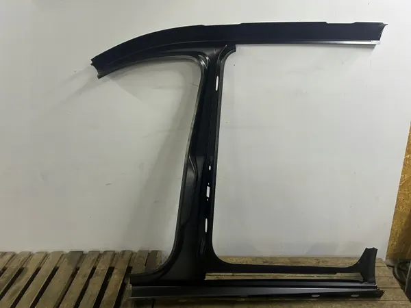 B-Pilari Oikea Kynnys OEM Próg prawy słupek B Caddy 2K4 image 5